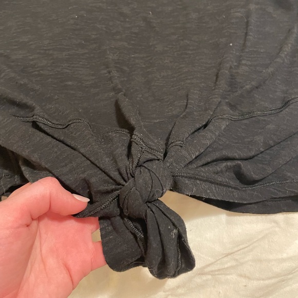 Lulu top - Picture 2 of 4